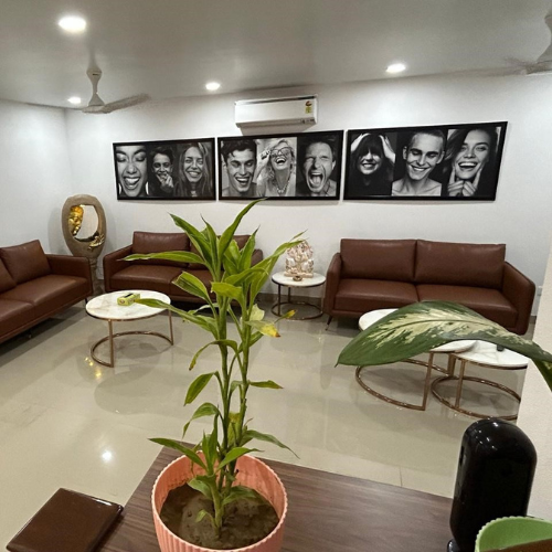 Dental gallery